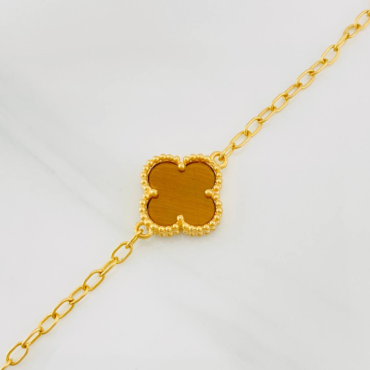 Pulso Cajón Trébol 4.35g / 17.6cm / 2.45mm Oro Amarillo 18K