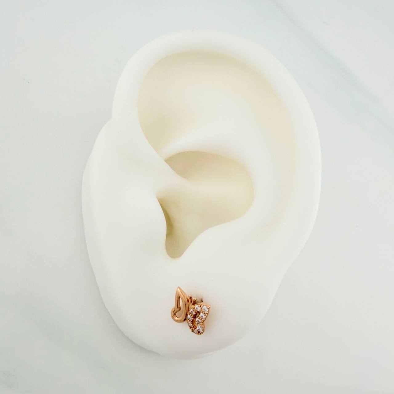Topos Silueta Mariposa 0.9gr / 6.66mm Oro Rosa 18K %