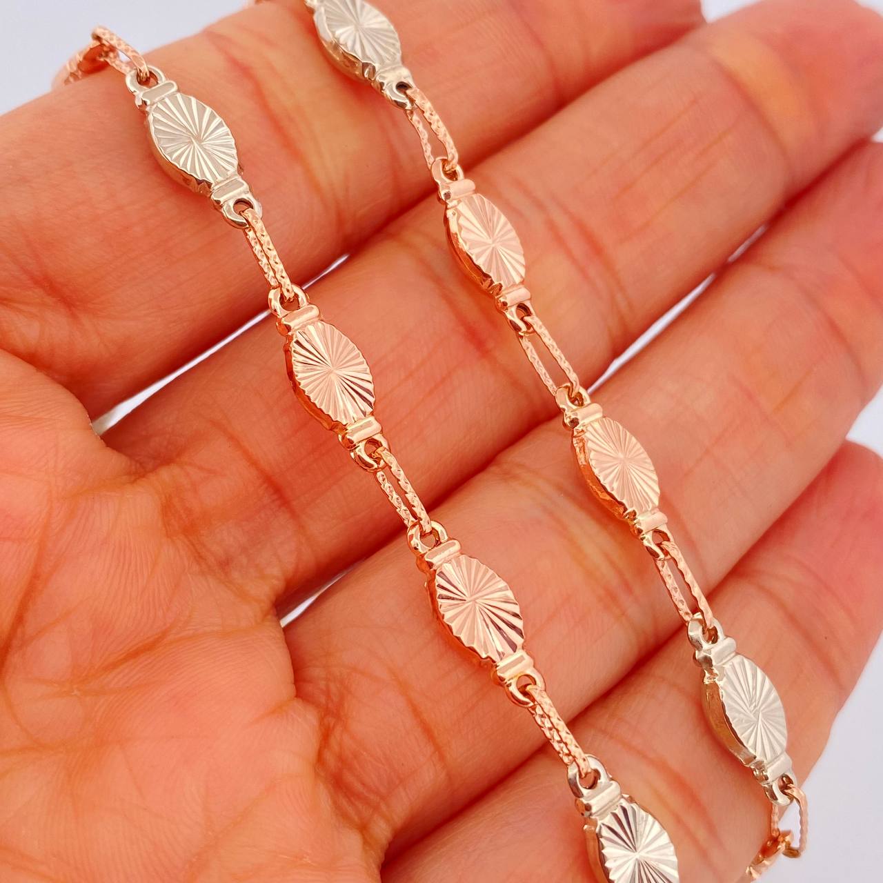 Cadena Rustica Eslabon 12.8gr / 62cm / 5.2mm Dos Oros Blanco Rosa 18K %