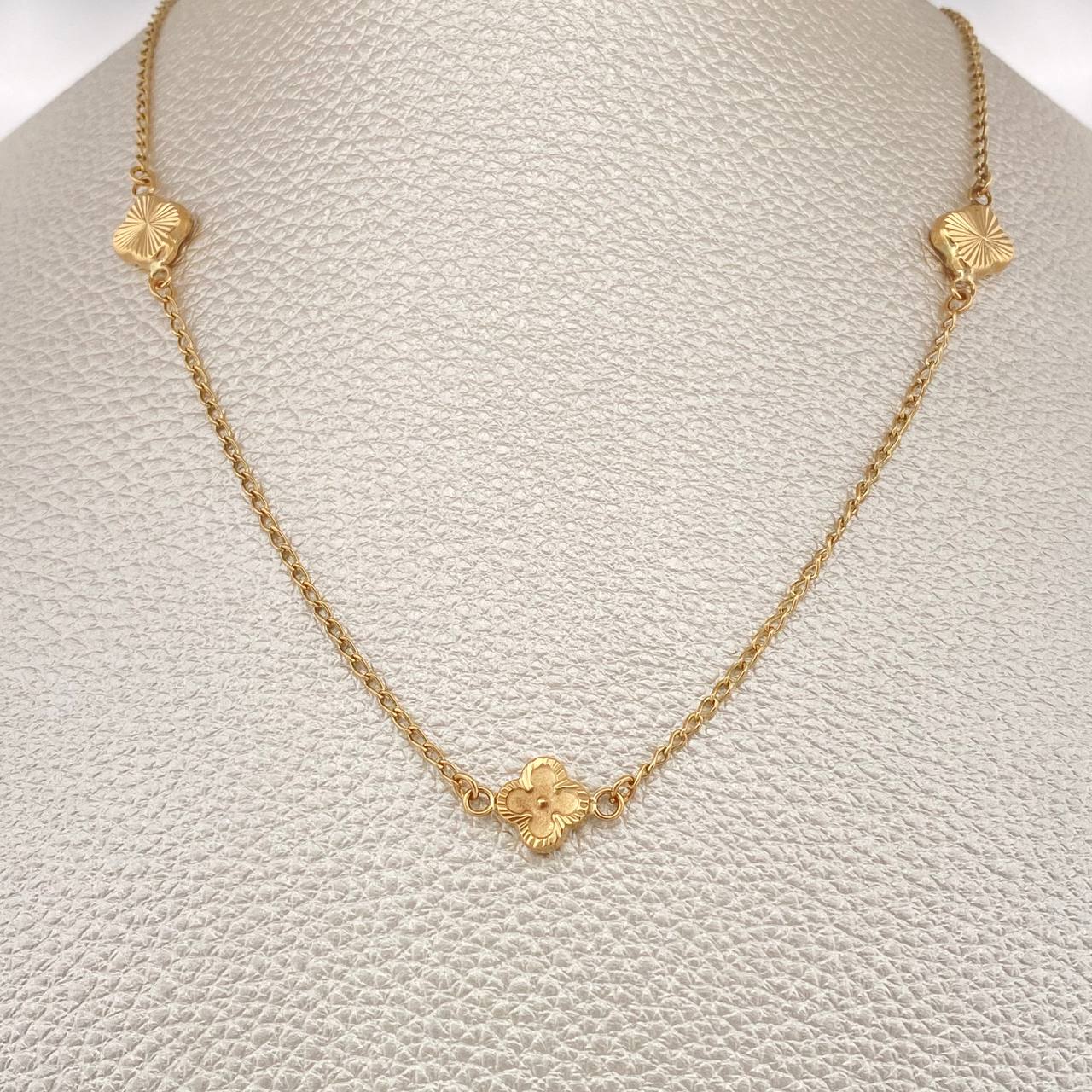 Cadena Espiga Trebol 3.95gr / 46cm / 1.4mm Oro Amarillo 18K %
