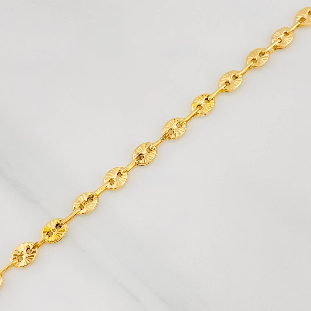 Pulso GC Diamantado 3.2g / 20.05cm / 3.97mm Oro Amarillo 18K