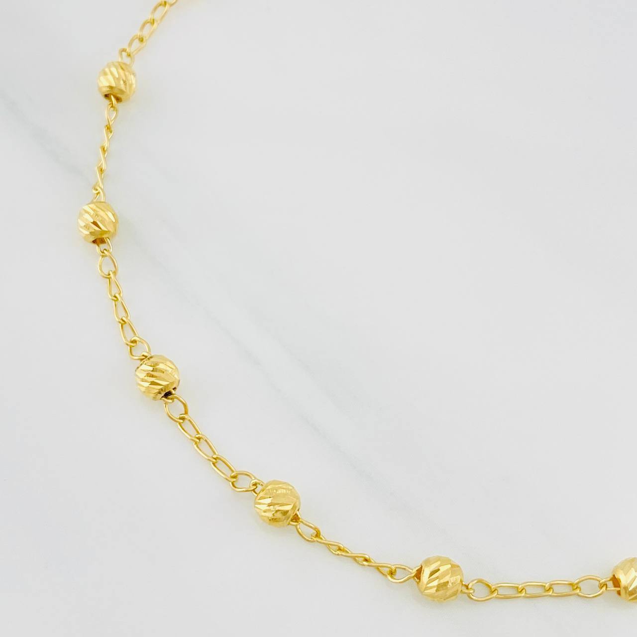 Pulso Denario Virgen Milagrosa 2.75g / 19.8cm / 3.83mm Oro Amarillo 18K