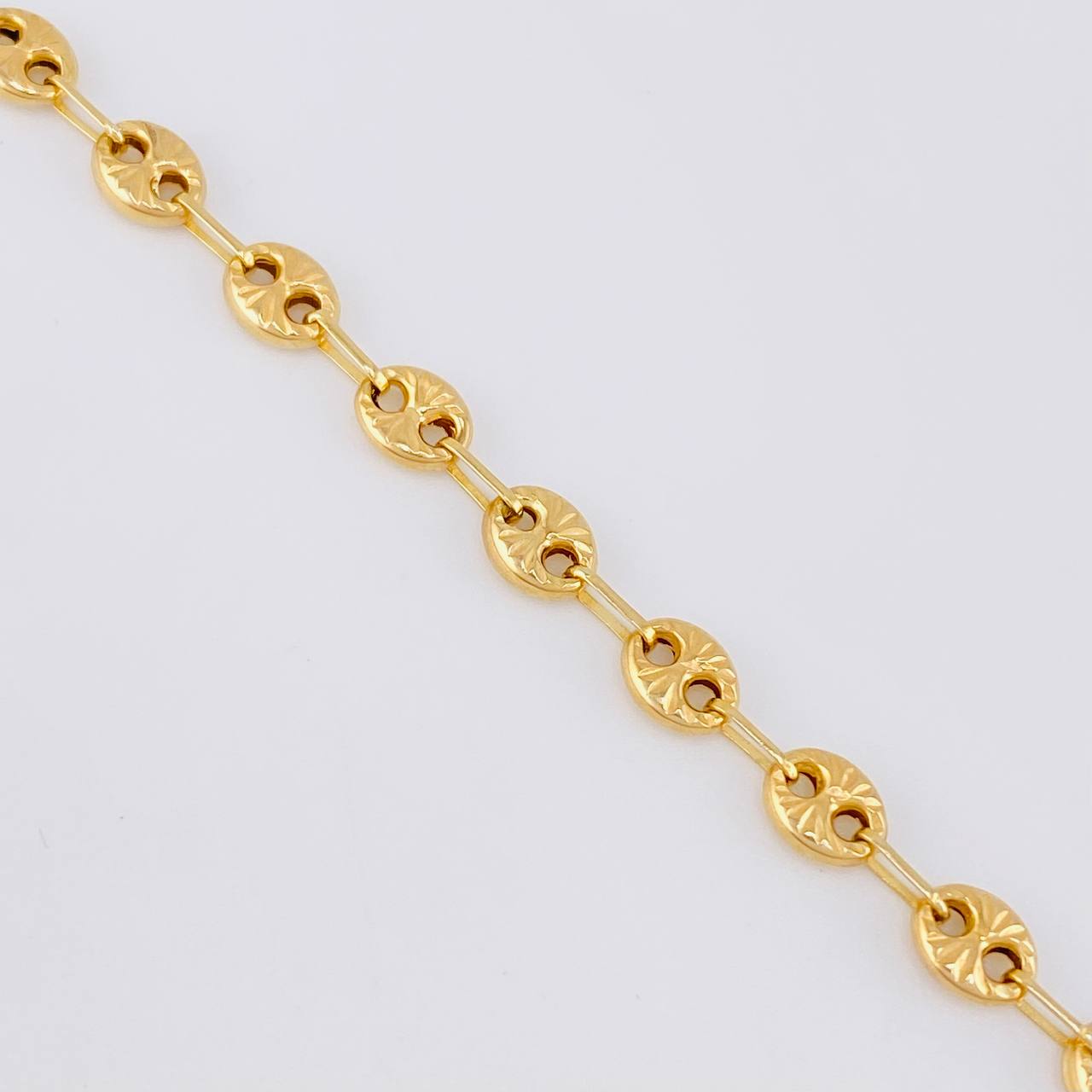 Cadena GC Diamantada 5.95g / 45cm / 4.1mm Oro Amarillo 18K