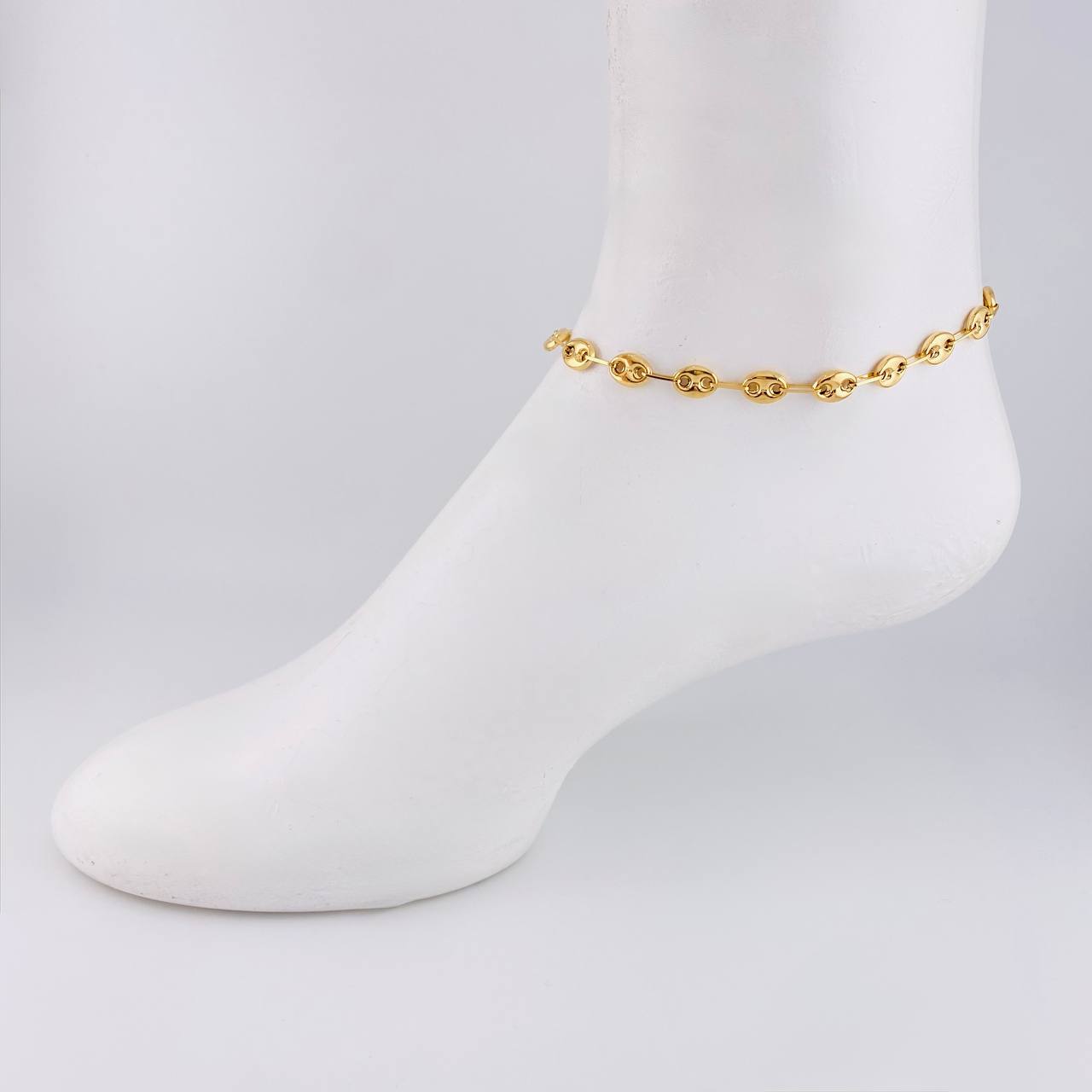 Tobillera GC 5.6g / 25.6cm / 6.7mm Oro Amarillo 18K