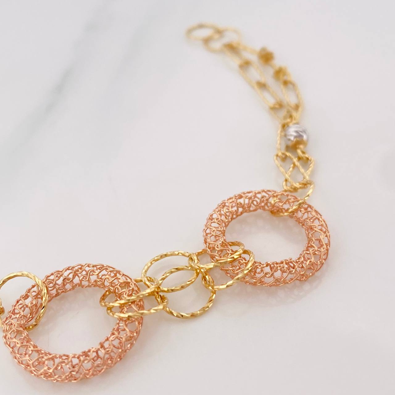Pulso Aros 7g / 18cm / 3.17mm Tres Oros Amarillo Blanco Rosa 18K