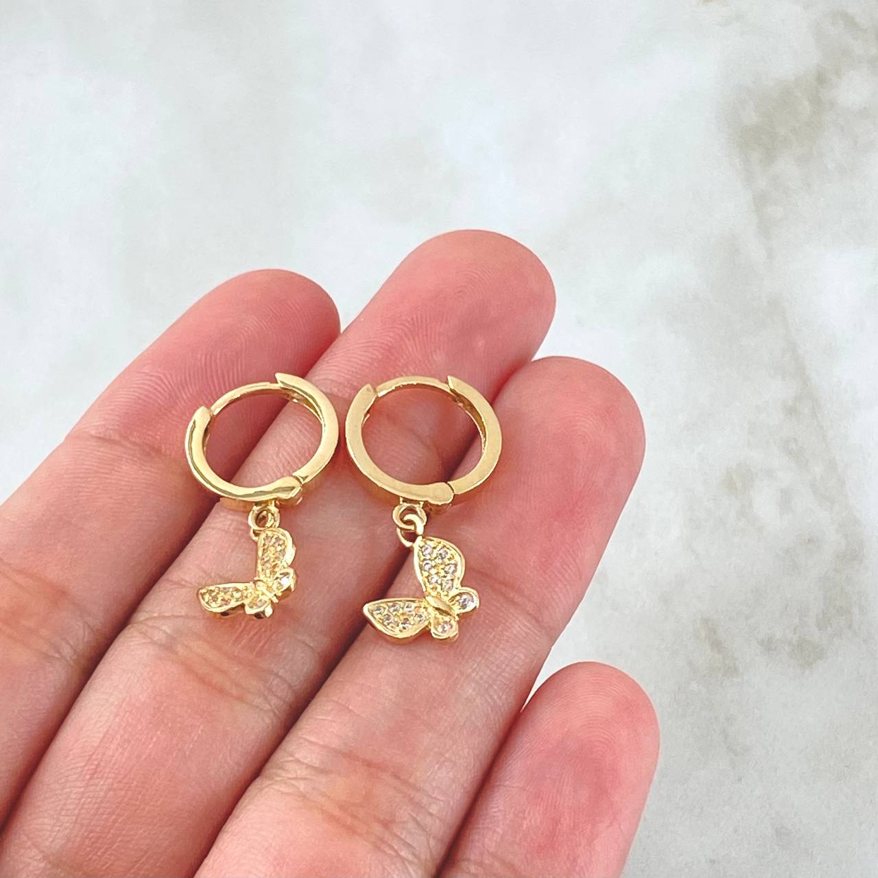 Candongas Mariposa Colgante 3.1gr / 2.5cm / Circones Blancos Oro Amarillo 18K