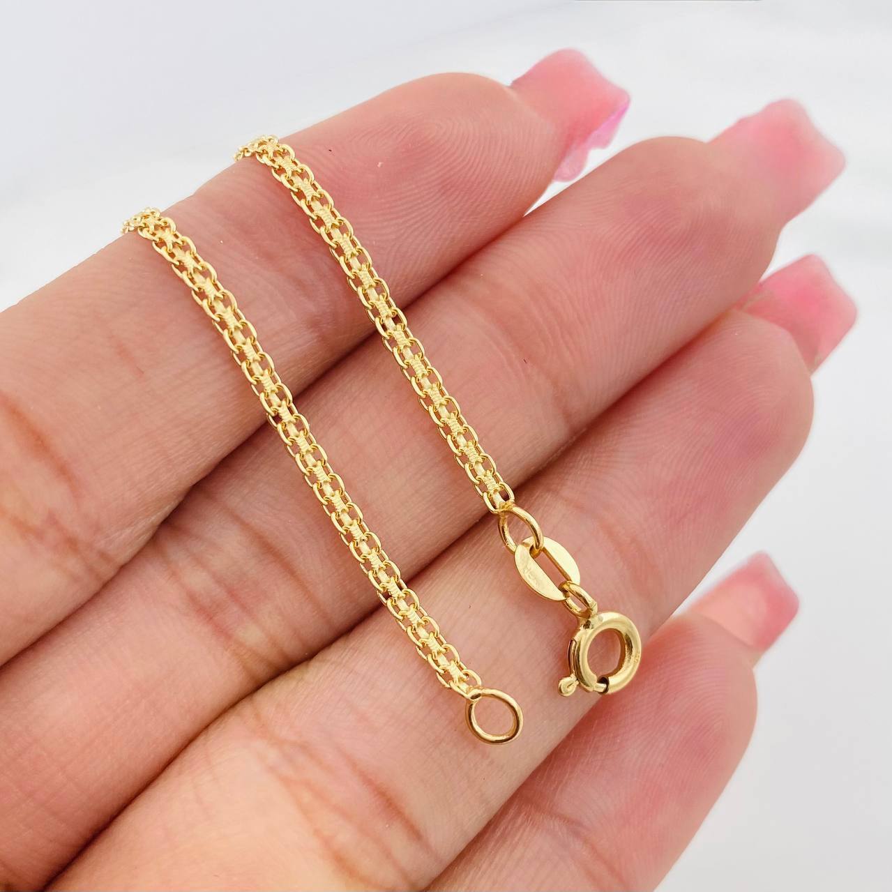 Pulso Chino 1.9g / 18cm / 2.2mm Oro Amarillo 18K