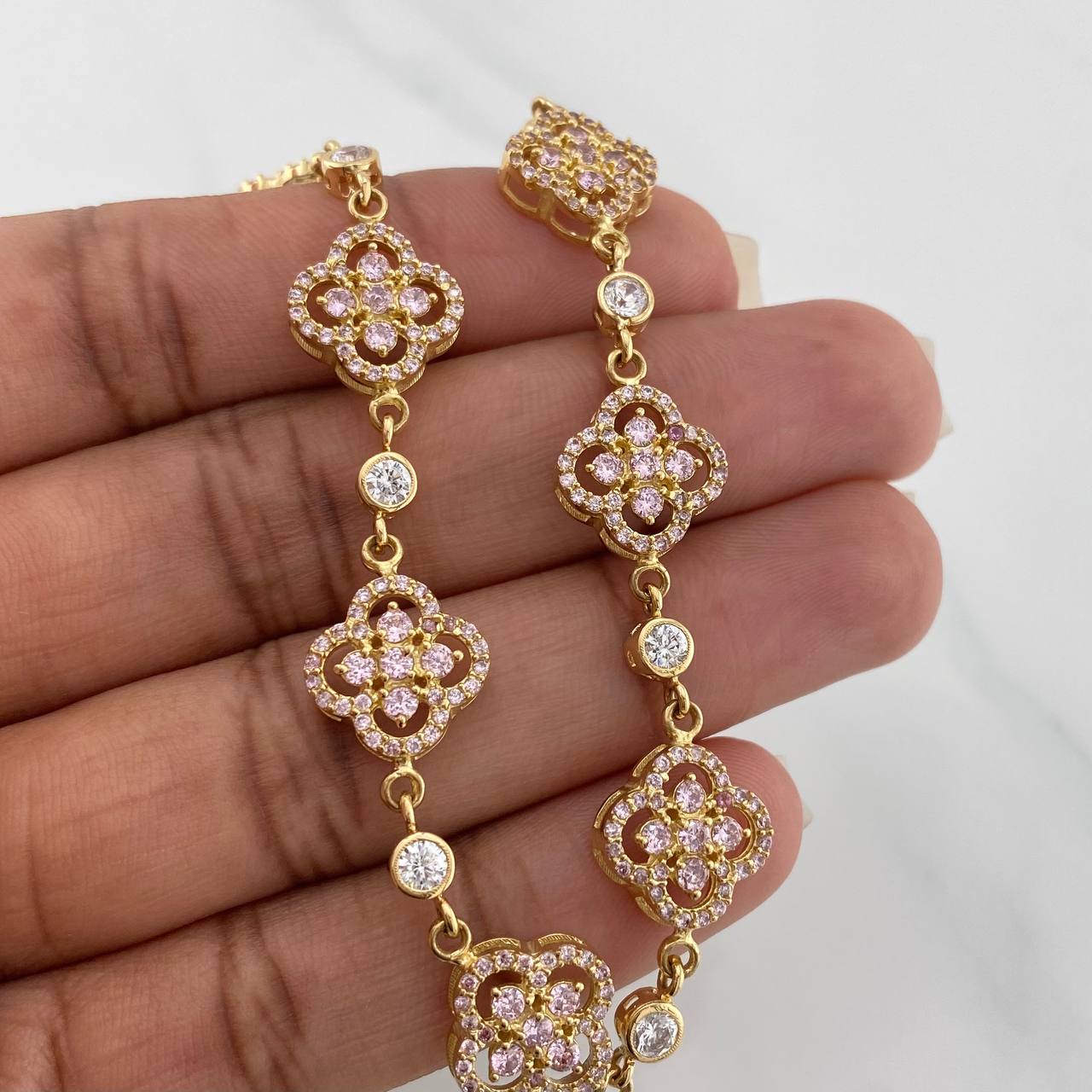 Pulso Trebol 13.15 g / 18.6 cm / 11.5 mm Oro Amarillo 18K