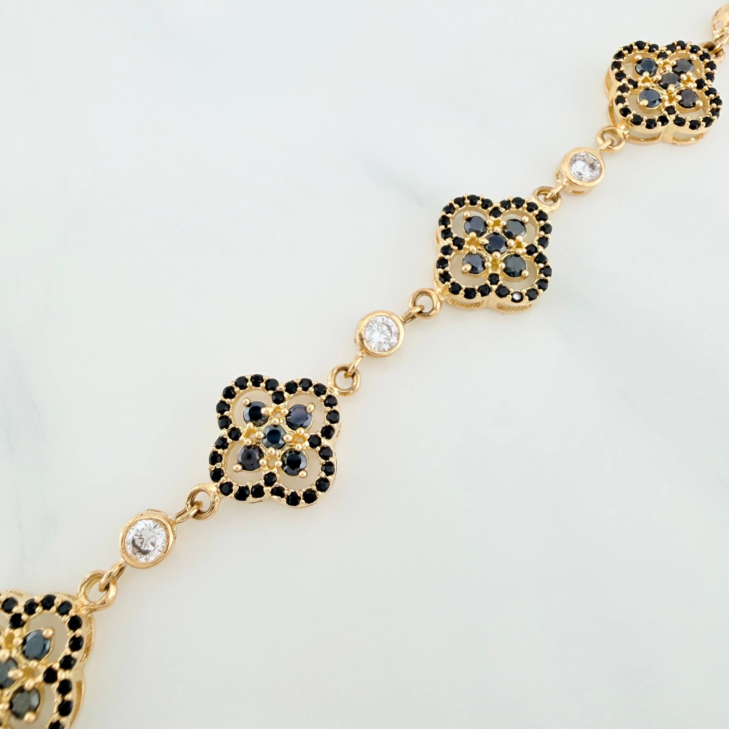 Pulso Trebol 12.35 g / 18.8 cm / 11.5 mm Oro Amarillo 18K
