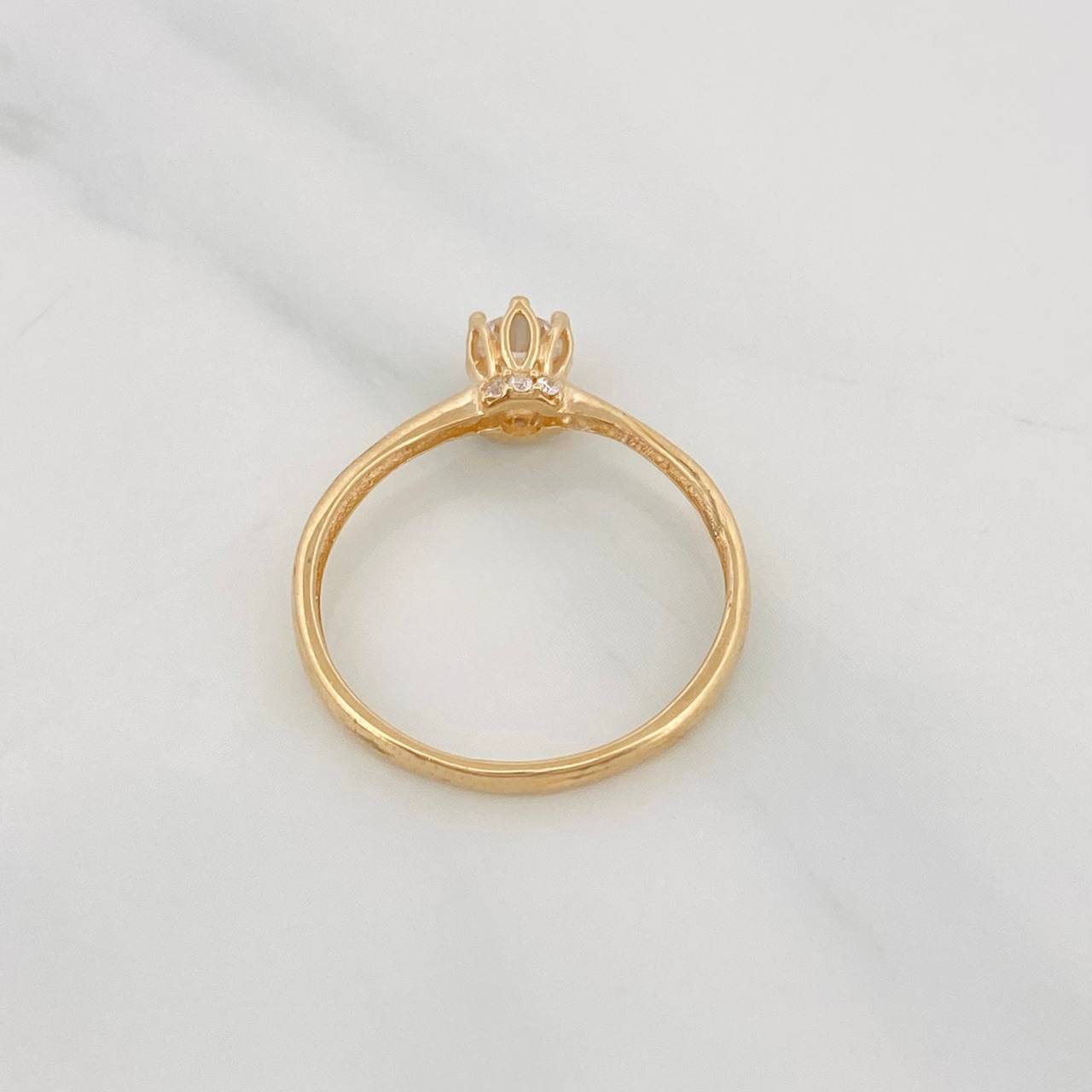 Anillo Solitario 1.45g / T7 Oro Amarillo 18K