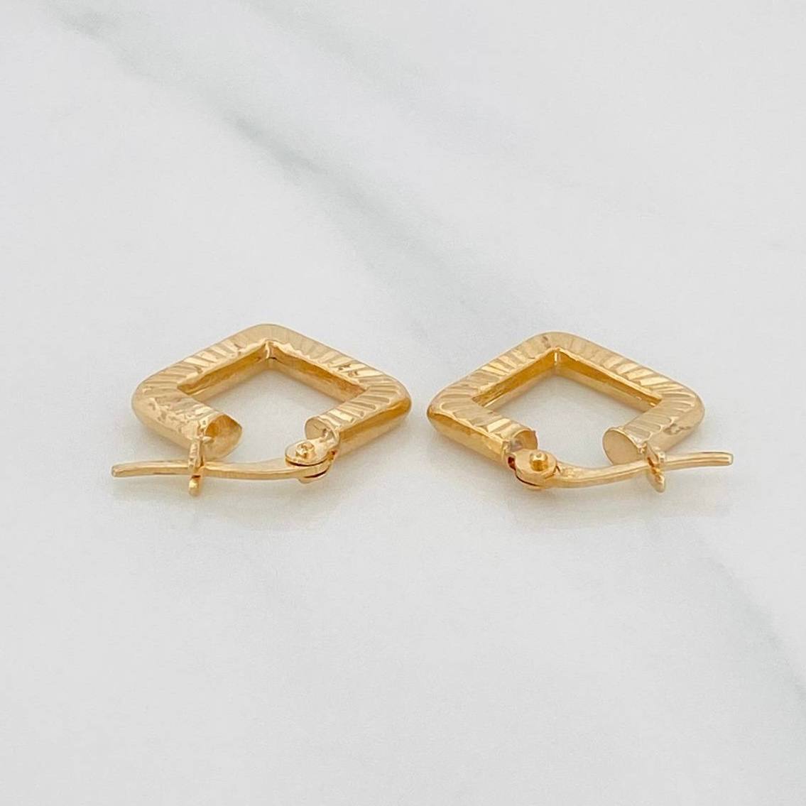 Candongas Rombo 1.3g / 1.3cm Oro Amarillo 18K