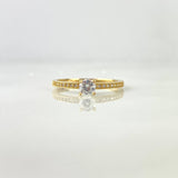 Anillo Solitario Churumbela 1.5gr / T6 / Circones Blancos Oro Amarillo