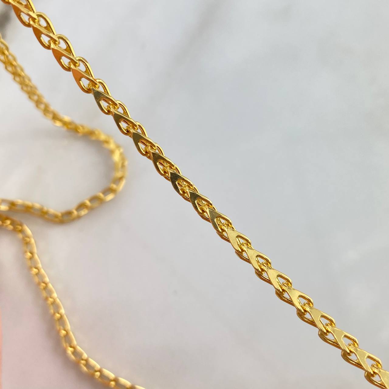 Cadena Espiga 3D 13.6gr / 60cm / 2.8mm Oro Amarillo +3
