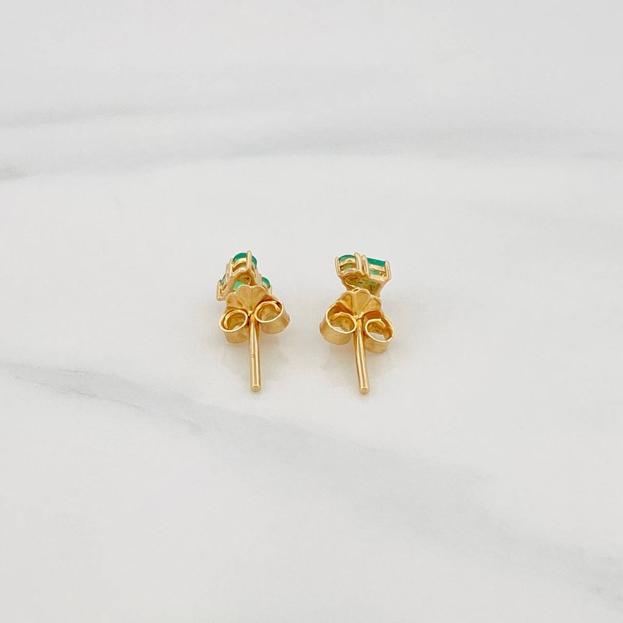 Topos Corazon Esmeraldas 24pts 0.85g / 3mm Oro Amarillo 18K