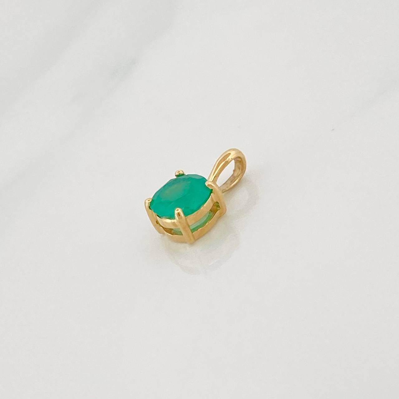 Dije Circulo Esmeralda 48pts 0.45g / 1cm Oro Amarillo 18K