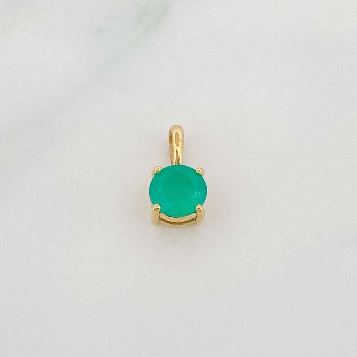 Dije Circulo Esmeralda 48pts 0.45g / 1cm Oro Amarillo 18K