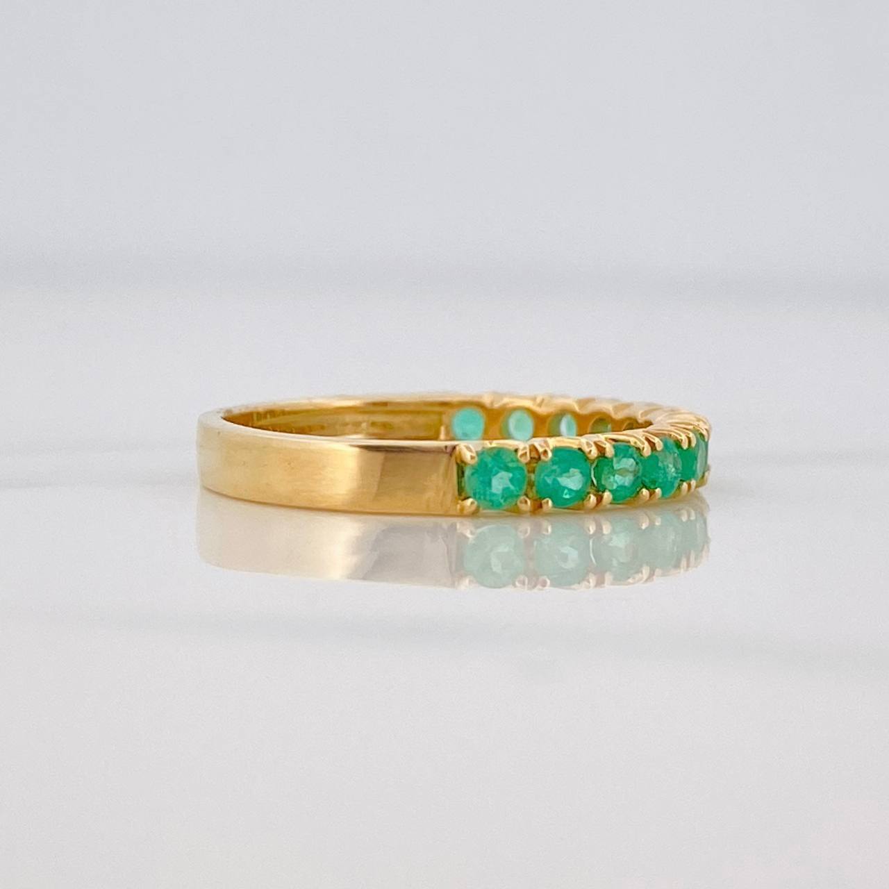 Anillo Churumbela Esmeraldas 64pts 2.45g / T6 1/2 Oro Amarillo 18K