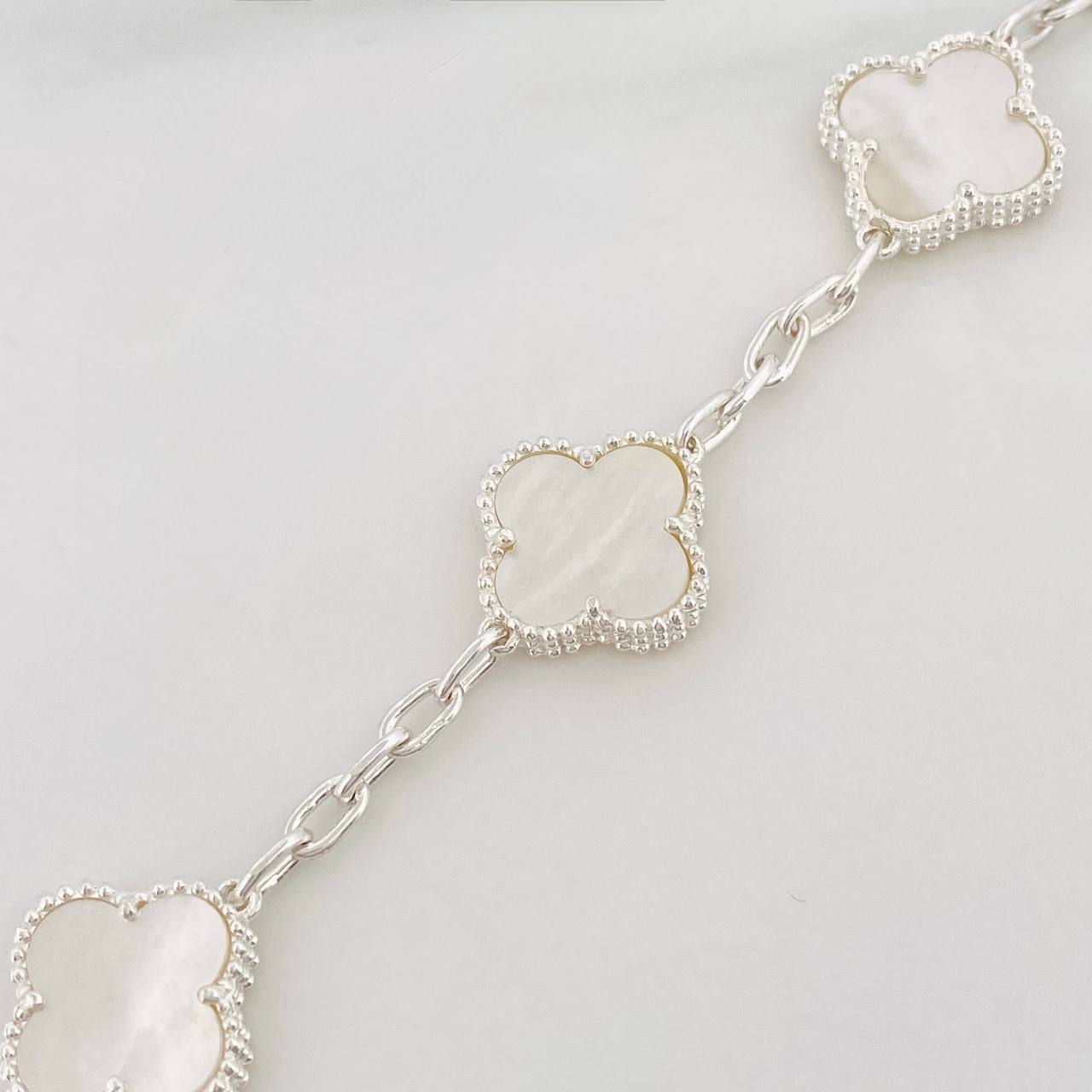 Pulso Trebol 8.45g / 20cm / 2.7mm Plata 925