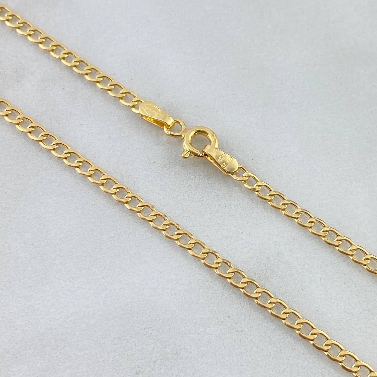 Pulso Cubana 0.85gr / 19cm / 2.4mm Oro Amarillo +1