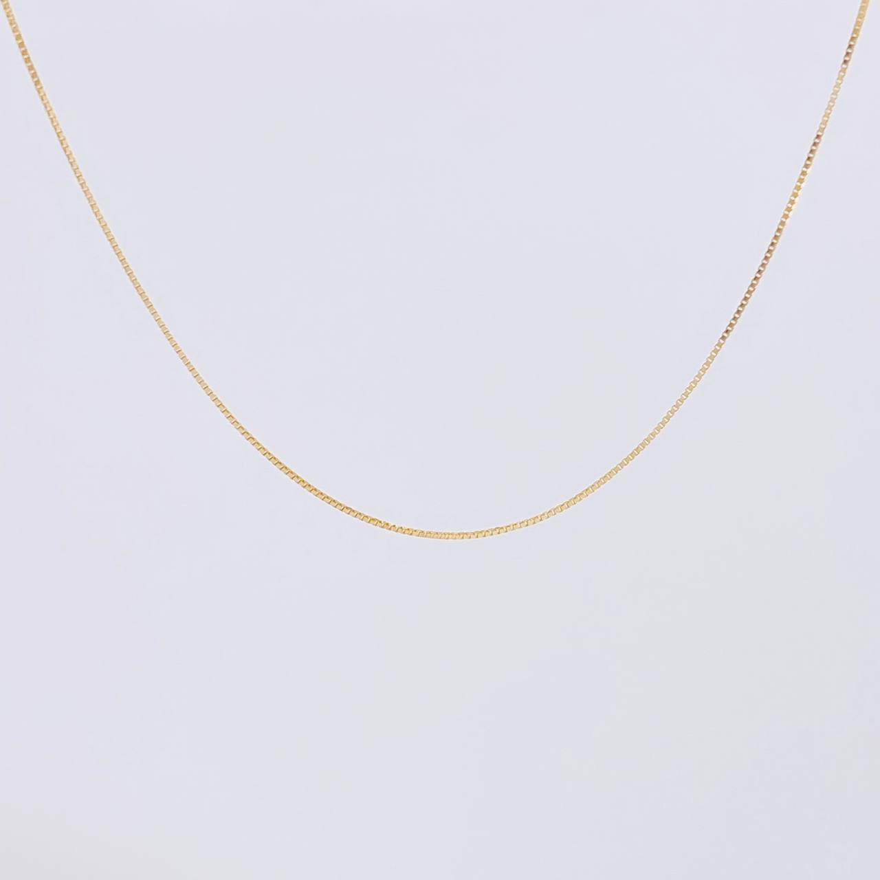 Cadena Veneciana 0.9g / 45cm / 0.5mm Oro Amarillo 18K