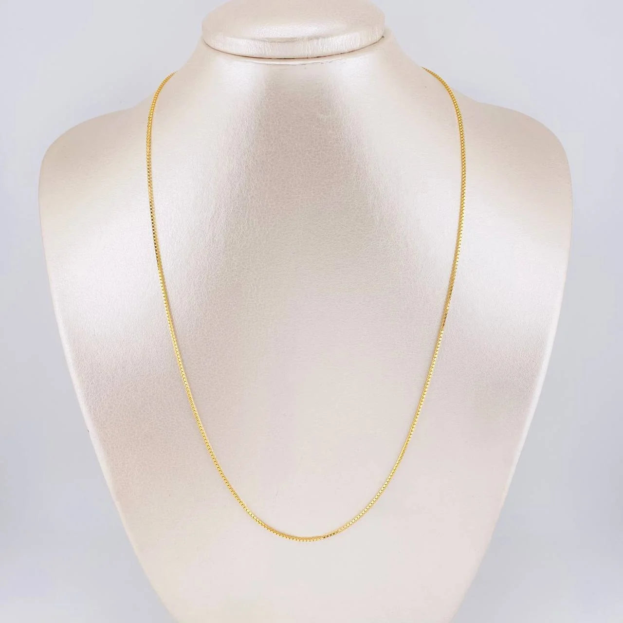 Cadena Veneciana 2.75g / 45cm / 0.95mm Oro Amarillo 18K