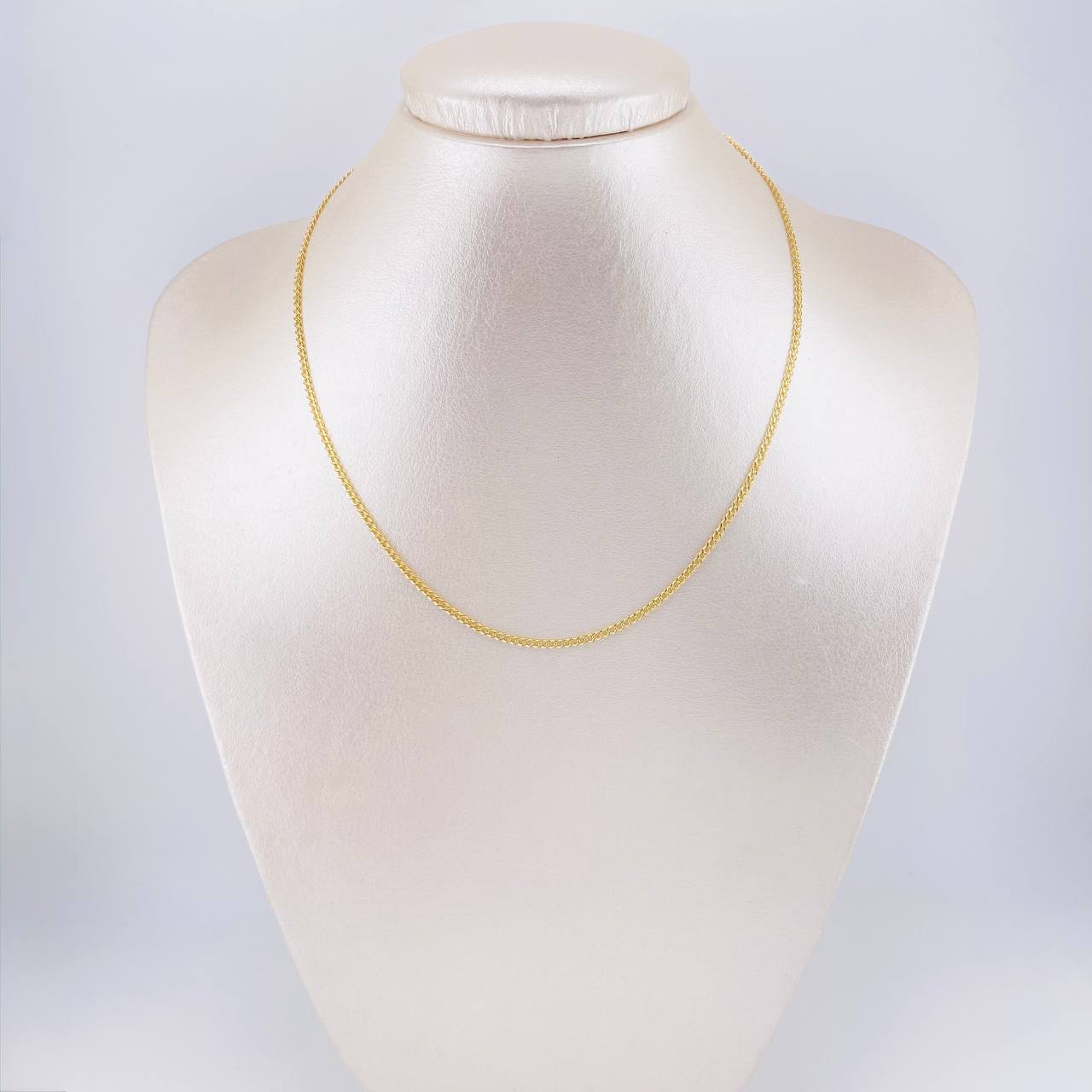 Cadena Cubana 1.45g / 40cm / 1.9mm Oro Amarillo 18K