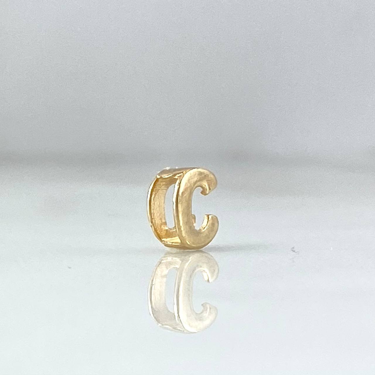 Herraje Letra C 0.3gr / 6mm Tambor Oro Amarillo 18K *