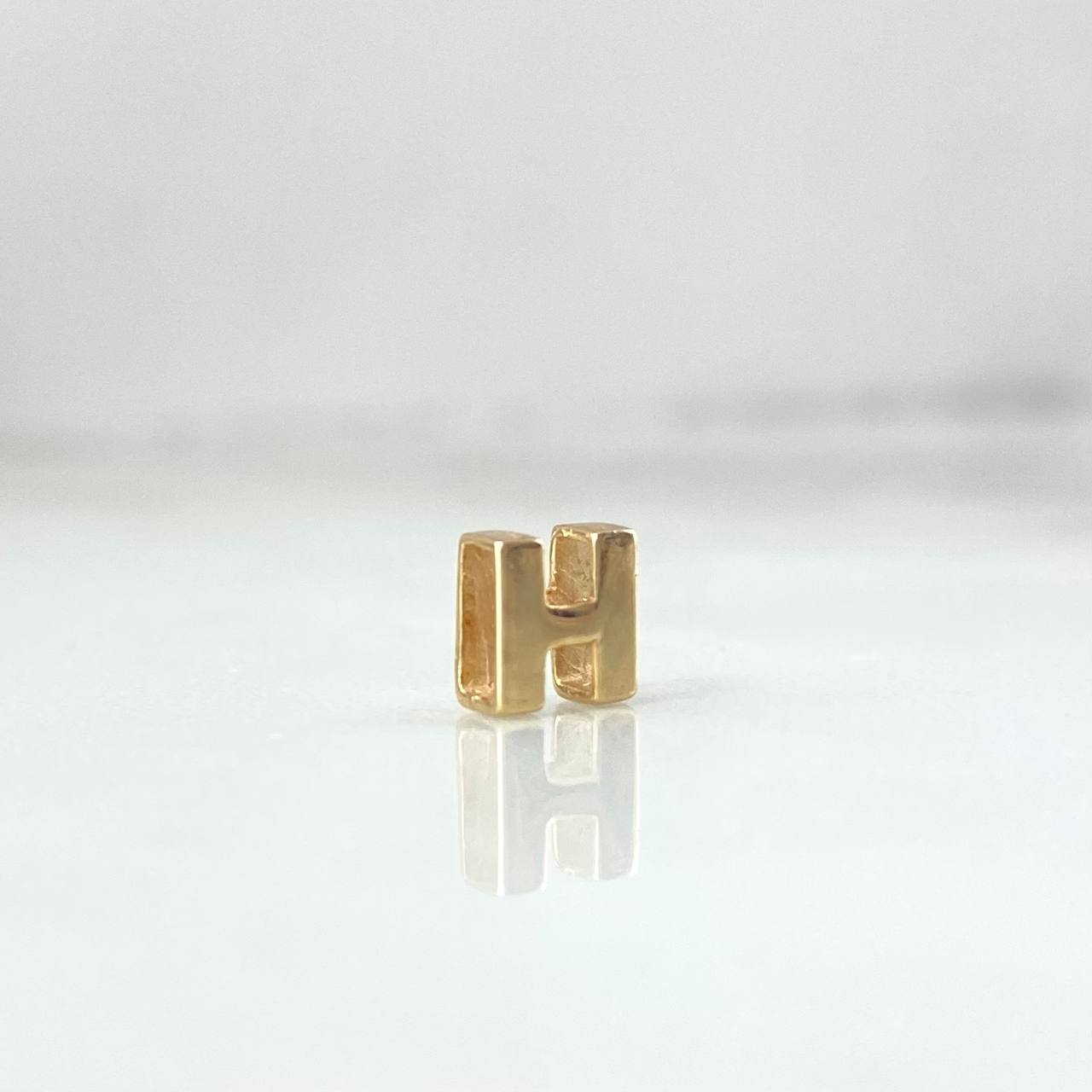 Herraje Letra H 0.45gr / 0.5cm / Oro Amarillo 18K