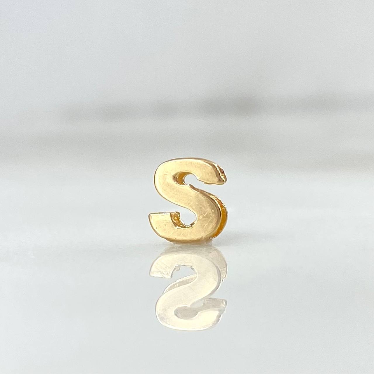 Herraje Letra S 0.3gr / 6mm/ Tambor Oro Amarillo 18K ©