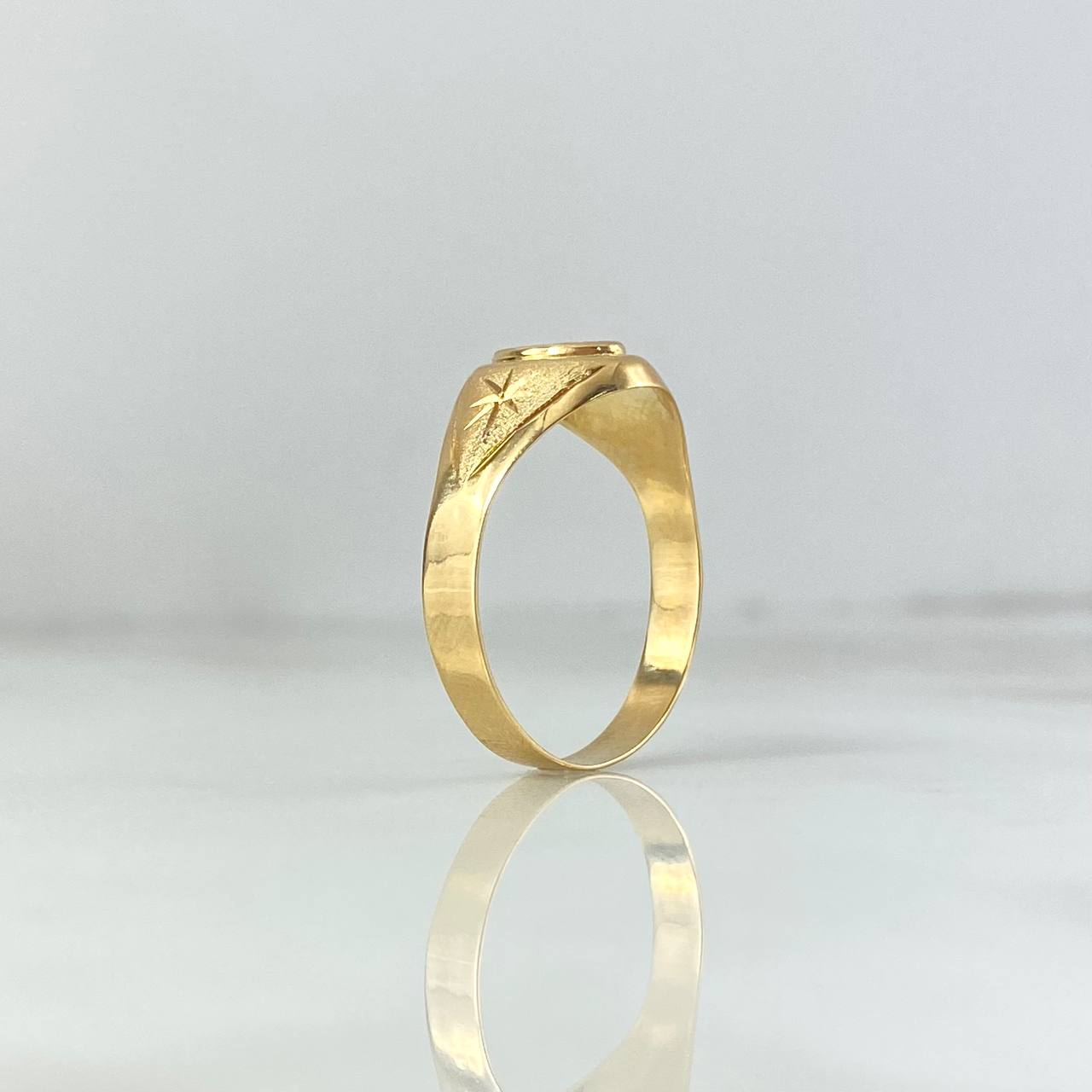 Anillo Sello Virgen Milagrosa 1.8gr / T6 1/4 / Estrella Oro Amarillo ©