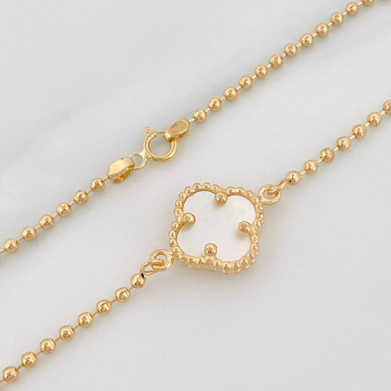 Pulso Militar Trebol 3.3g / 17.05cm / 2mm Oro Amarillo 18K