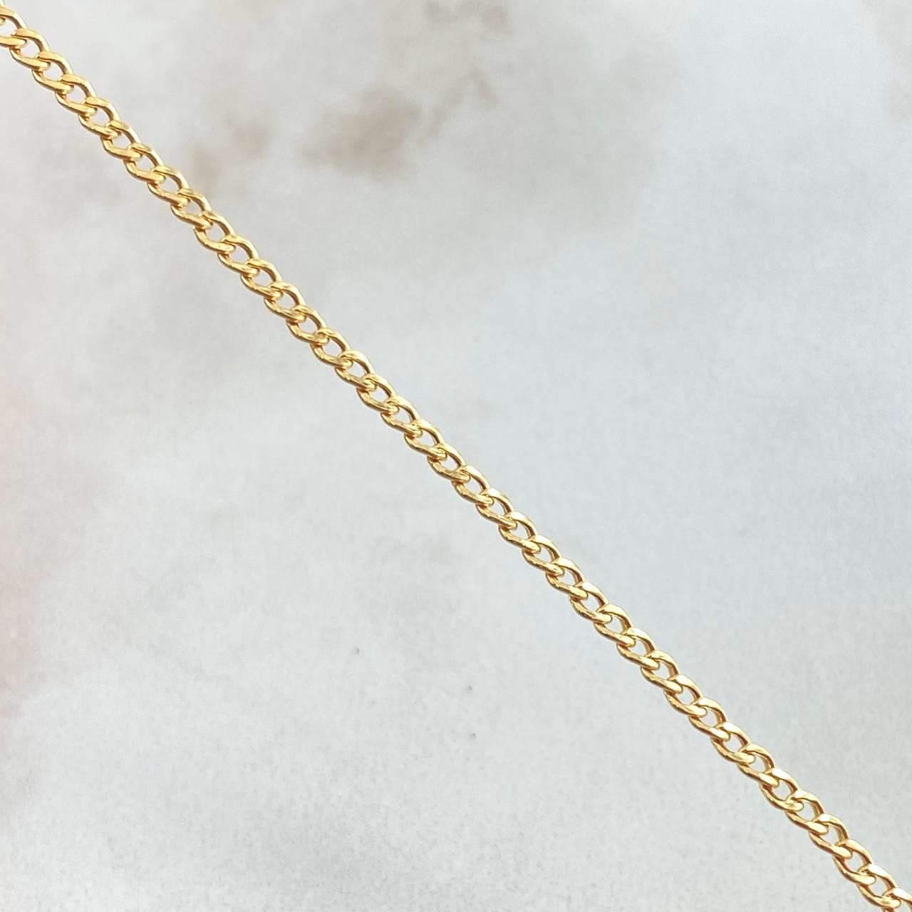 Pulso Cubano 0.8gr / 19cm / +1 Oro 18K *