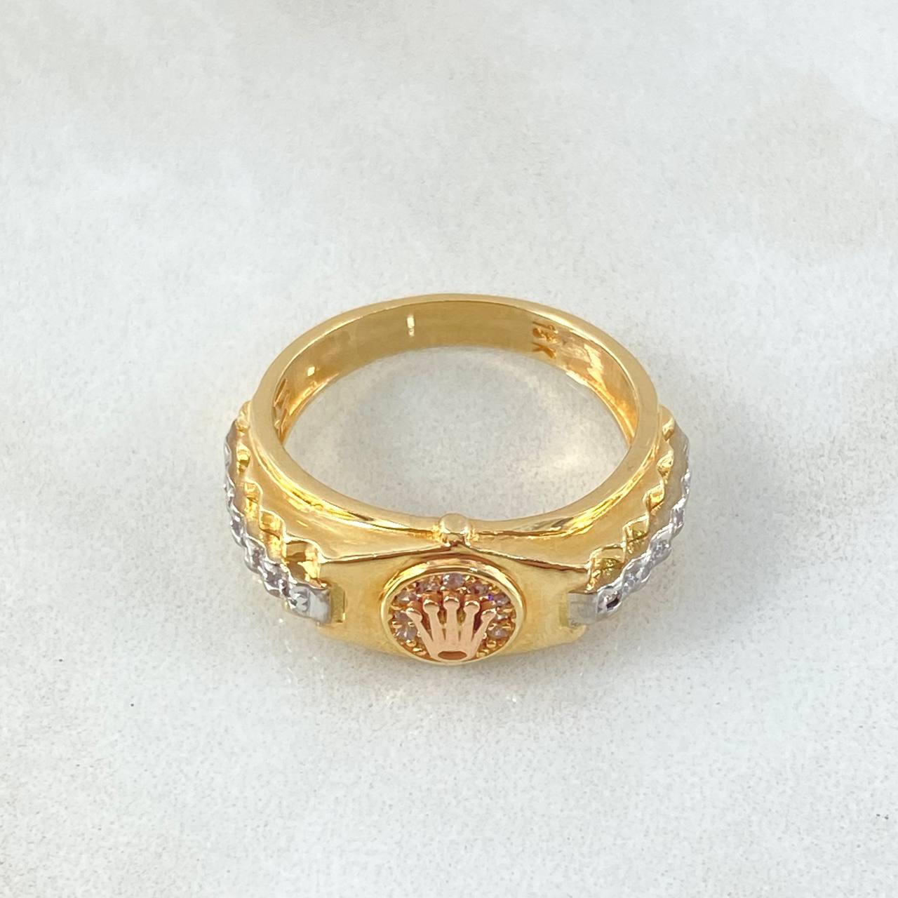Anillo Correa Relieve 5.1gr / T7 1/2 / Oro 18K *