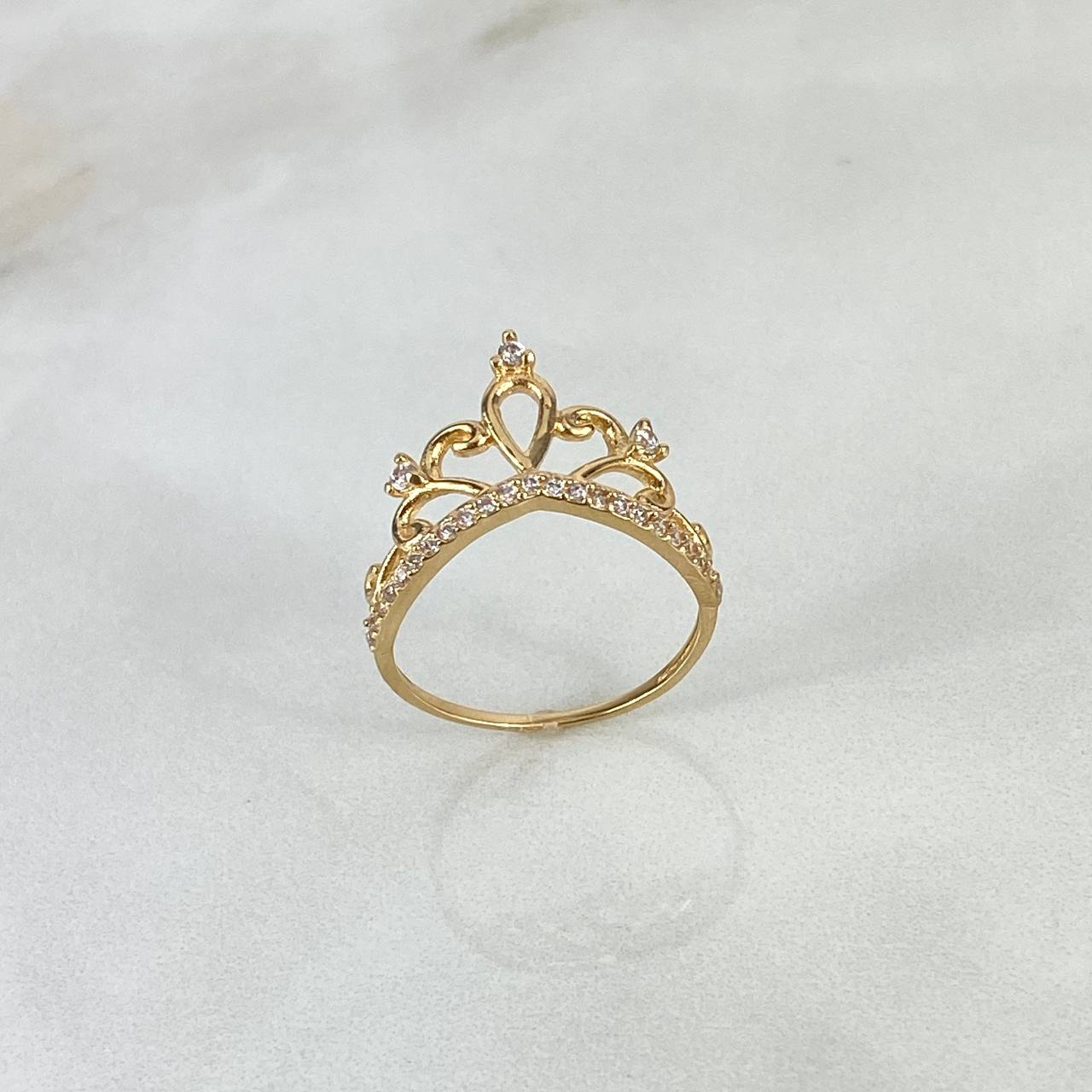 Anillo Corona 1.7gr T6 1/2 Circones Blancos Oro Amarillo
