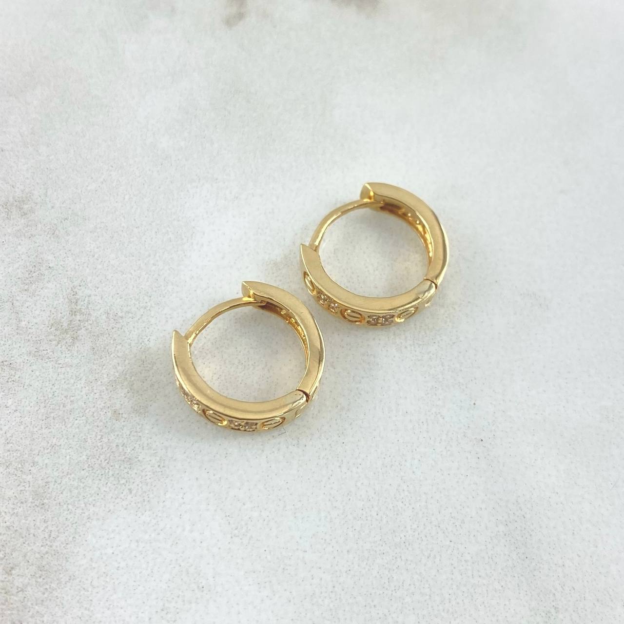 Candongas Tornillo 3.05gr / 1.2cm / Circones Blancos Oro Amarillo 18K