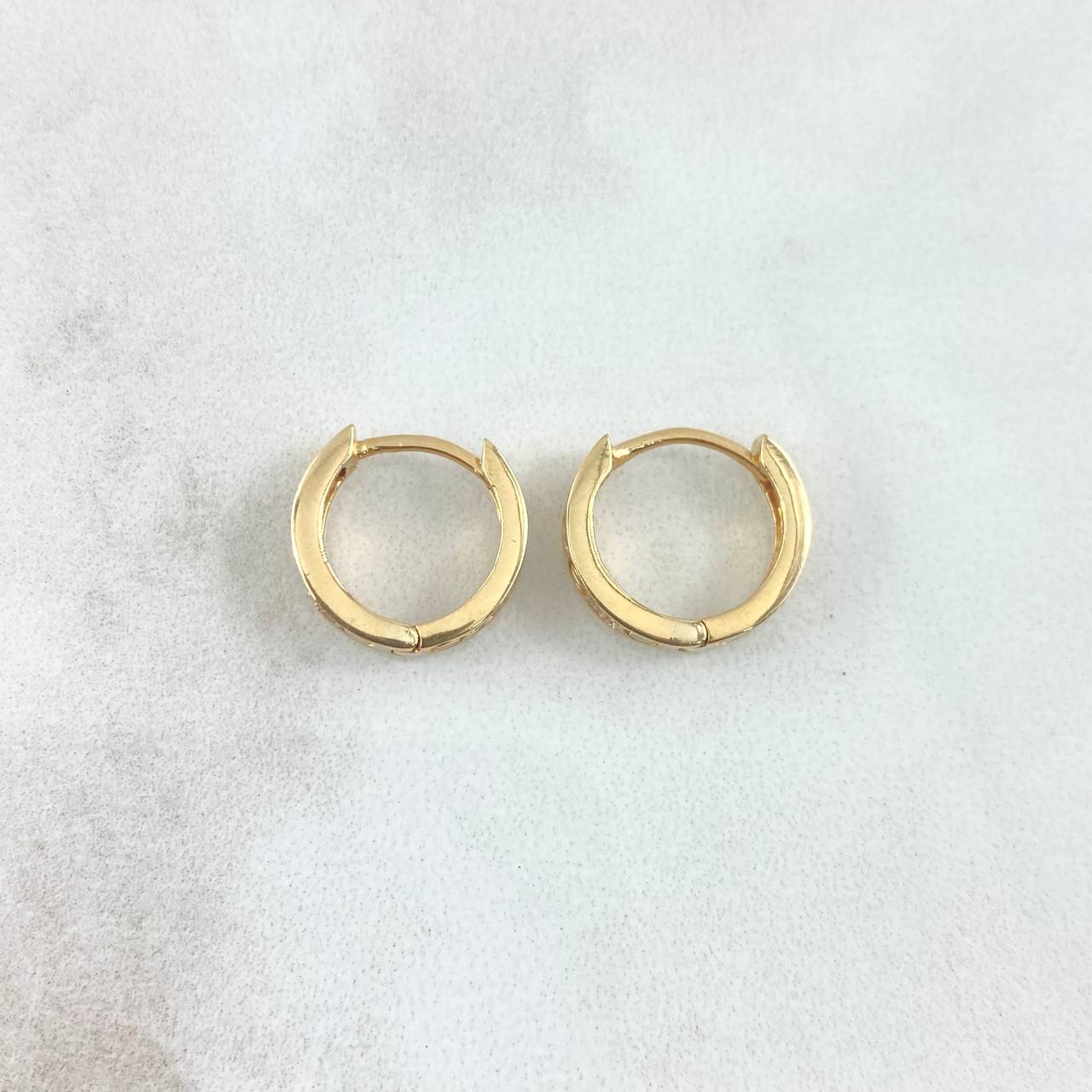 Candongas Tornillo 3.05gr / 1.2cm / Circones Blancos Oro Amarillo 18K