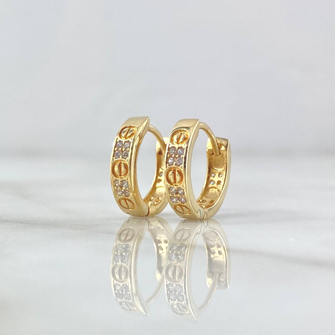 Candongas Tornillo 3.05gr / 1.2cm / Circones Blancos Oro Amarillo 18K