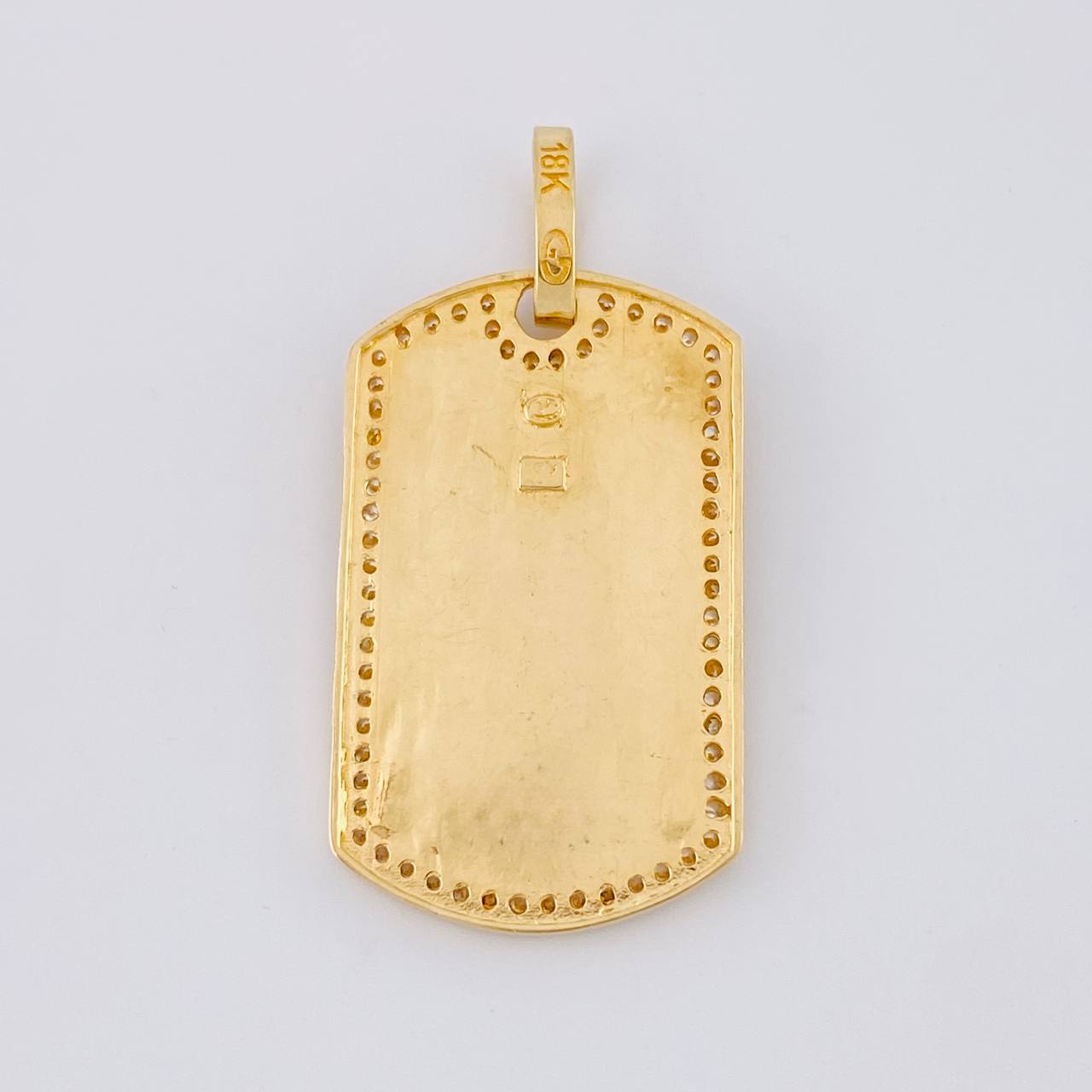 Dije Placa Corona 7.15g / 3.6cm Oro Amarillo 18K