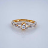 Anillo Churumbela Doble Carril Diamantes 1.75gr / T6 3/4 / Dos Oros Amarillo Blanco 18K %