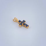 Dije Cruz Zafiros 0.5gr / 1.5cm / Oro Amarillo 18K %