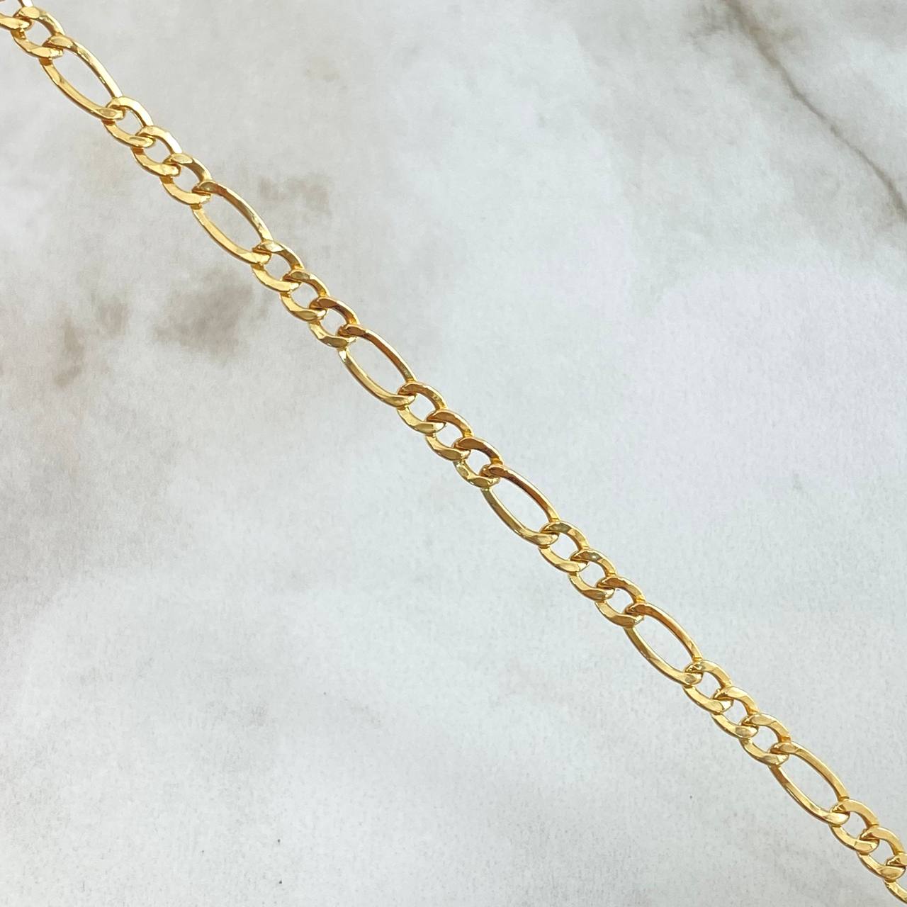 Pulso Figaro 1.6gr / 20cm / 3.4mm Oro Amarillo +1 18K