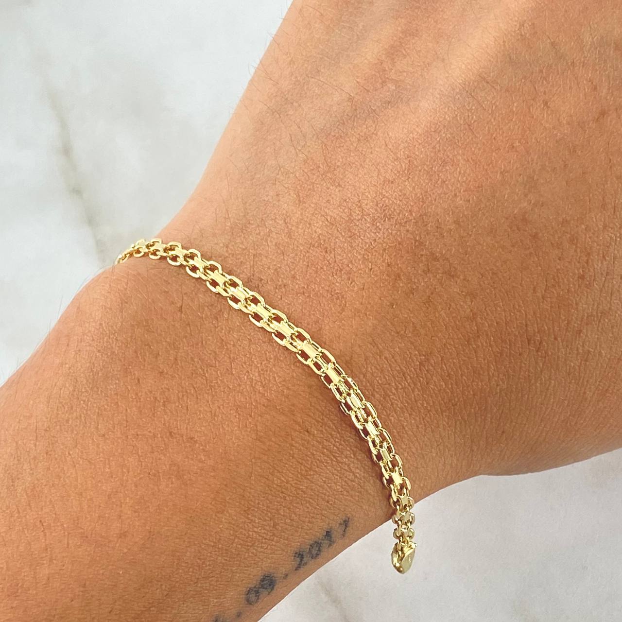 Pulso Chino 2.1gr / 18,5cm / +1 Oro 18K ©