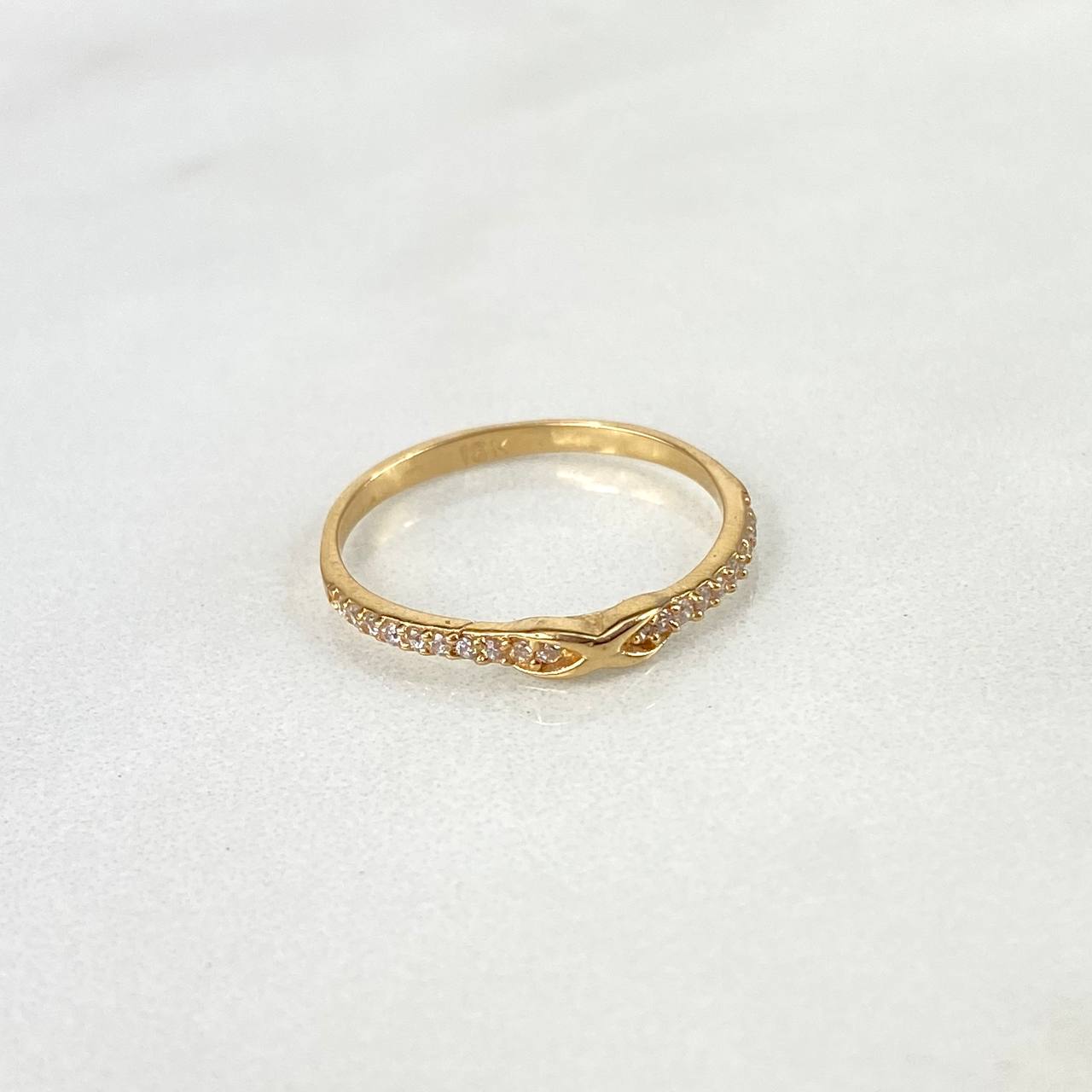 Anillo X 1.3gr T6 1/4 Circones Blancos Oro Amarillo