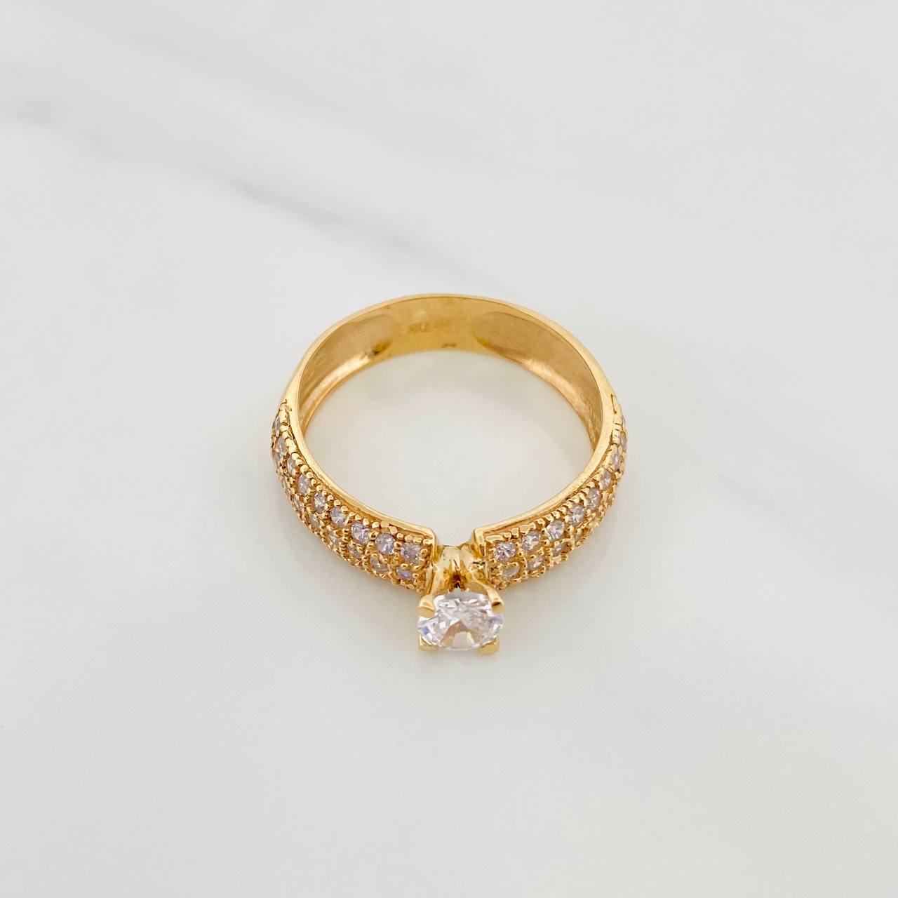 Anillo Solitario Churumbela 3.15 g / T6 3/4 Oro Amarillo 18K