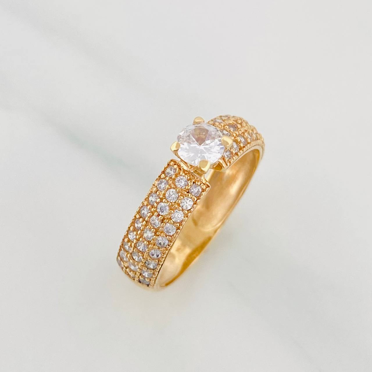 Anillo Solitario Churumbela 3.15 g / T6 3/4 Oro Amarillo 18K