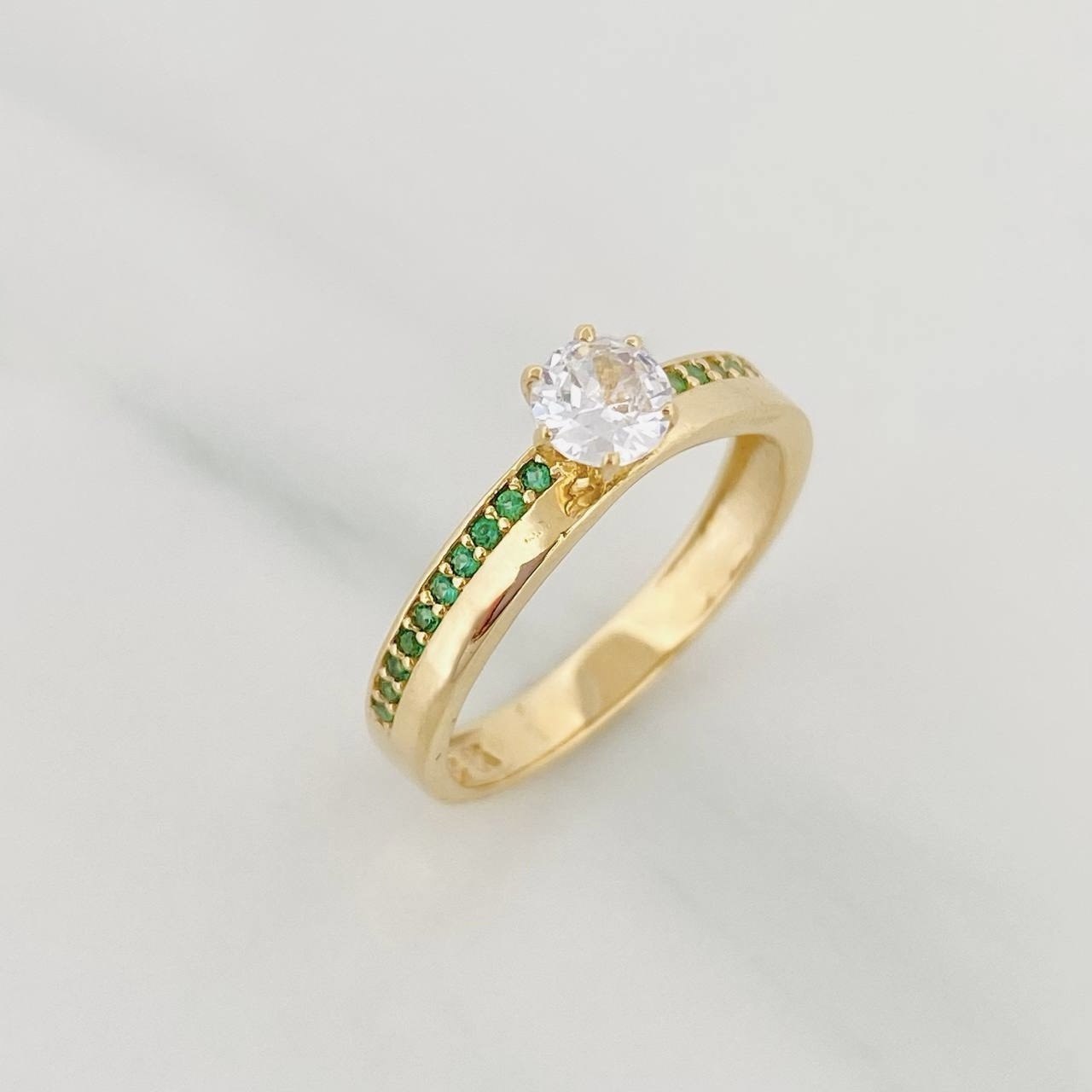 Anillo Solitario Churumbela 2.45 g / T6 Oro Amarillo 18K