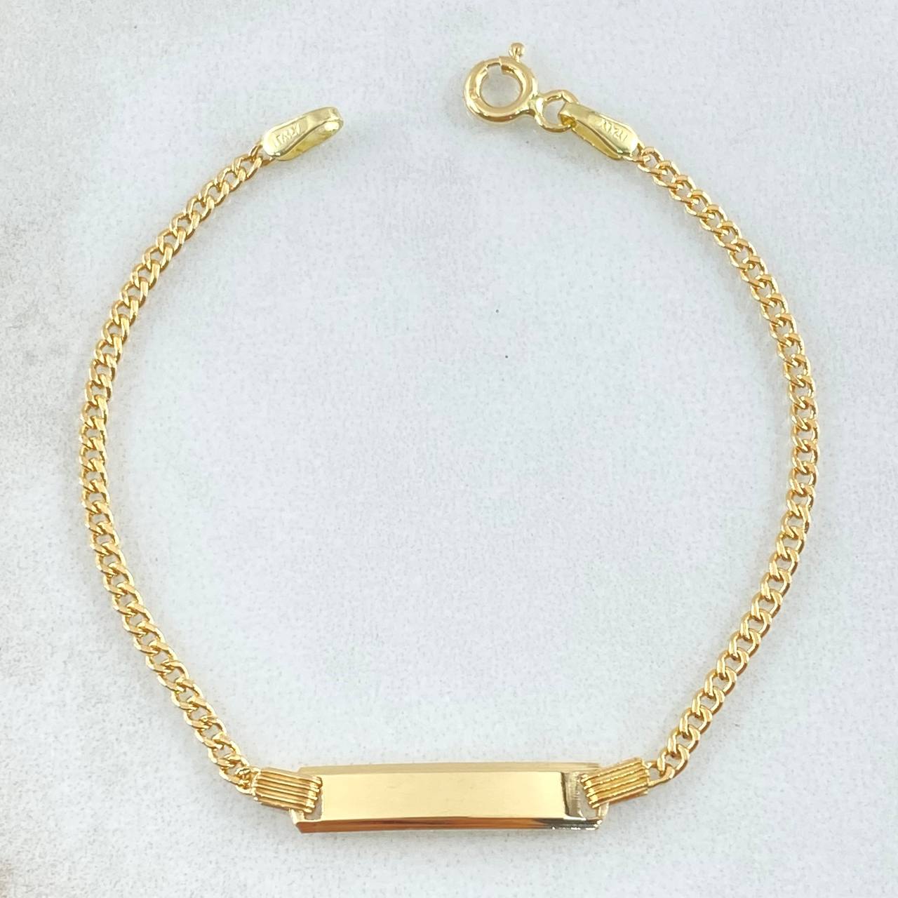 Pulso Bebé Cubano Placa Rectangular 1.55gr / 14cm / 1.8mm Oro Amarillo +1 18K ©