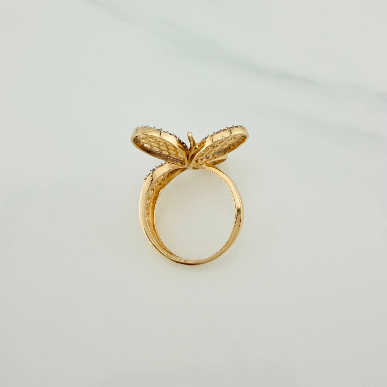 Anillo Mariposa Malla Exagonal 4.45gr / T6 1/2 / Dos Oros Amarillo Blanco 18K $