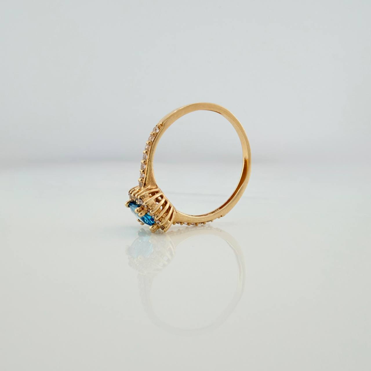 Anillo Halo Marquesina 2.75gr / T7 / Oro Amarillo 18K $