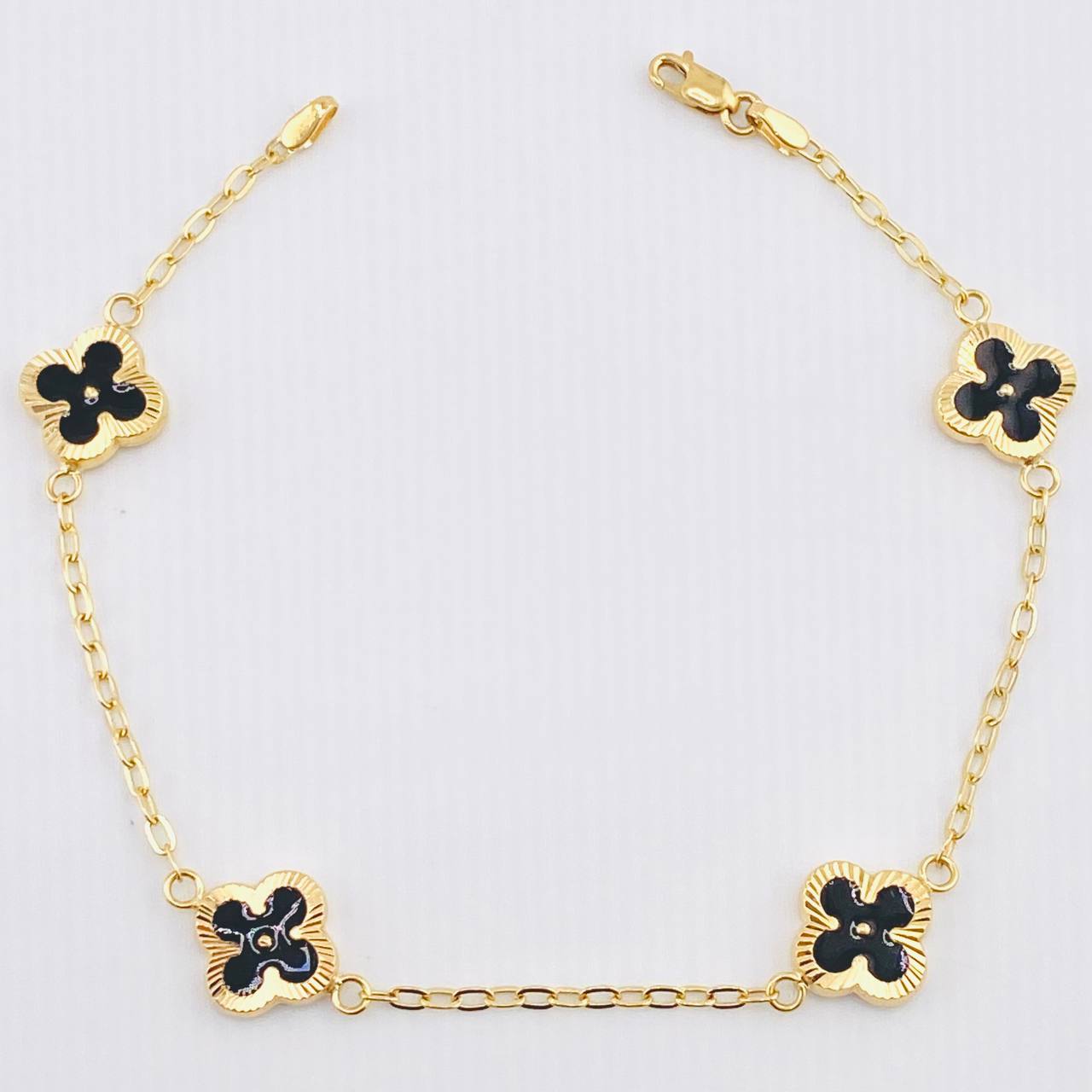 Pulso Aro Seguido Trebol Negro 3.3gr / 19cm / 9.9mm Oro Amarillo 18K *